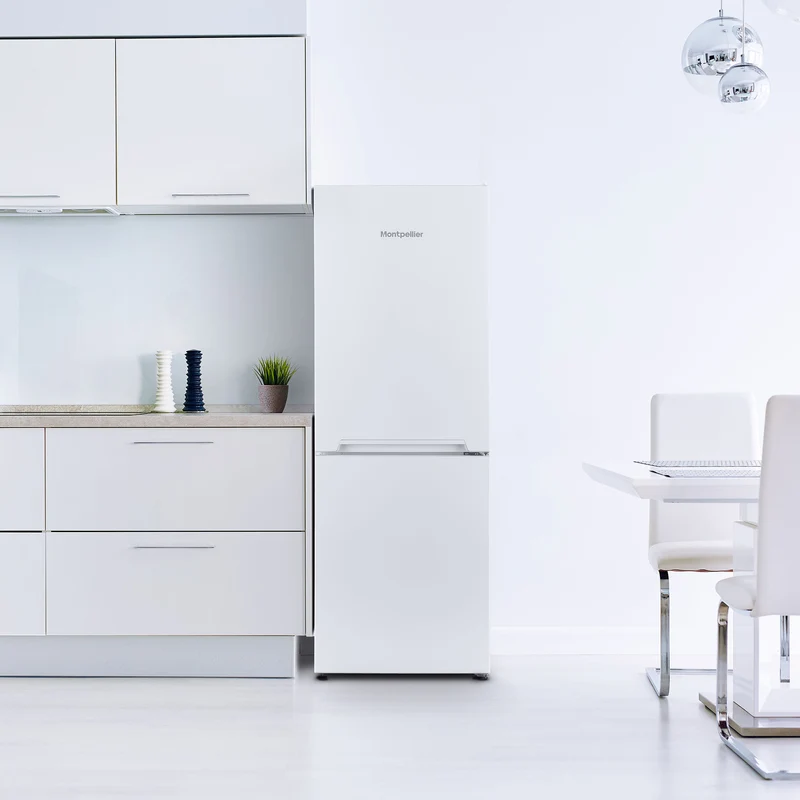 Montpellier MFF155EW Frost Free Fridge Freezer in White