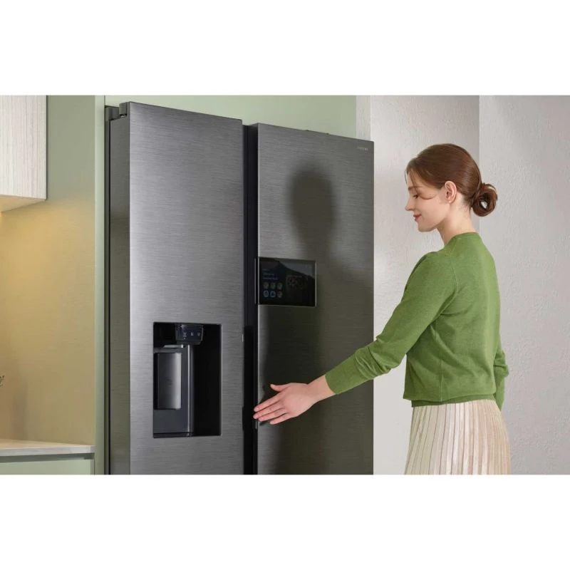 Samsung Family Hub 9" American Style Fridge Freezer 60/40 Total No Frost - Silver - RS90F64EETEU