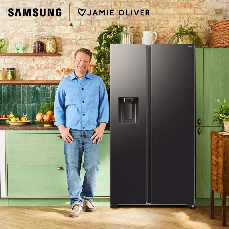 Samsung Bespoke Series 6 American Style Fridge Freezer 50/50 No Frost - Black Doi - RS70F64KEFEU