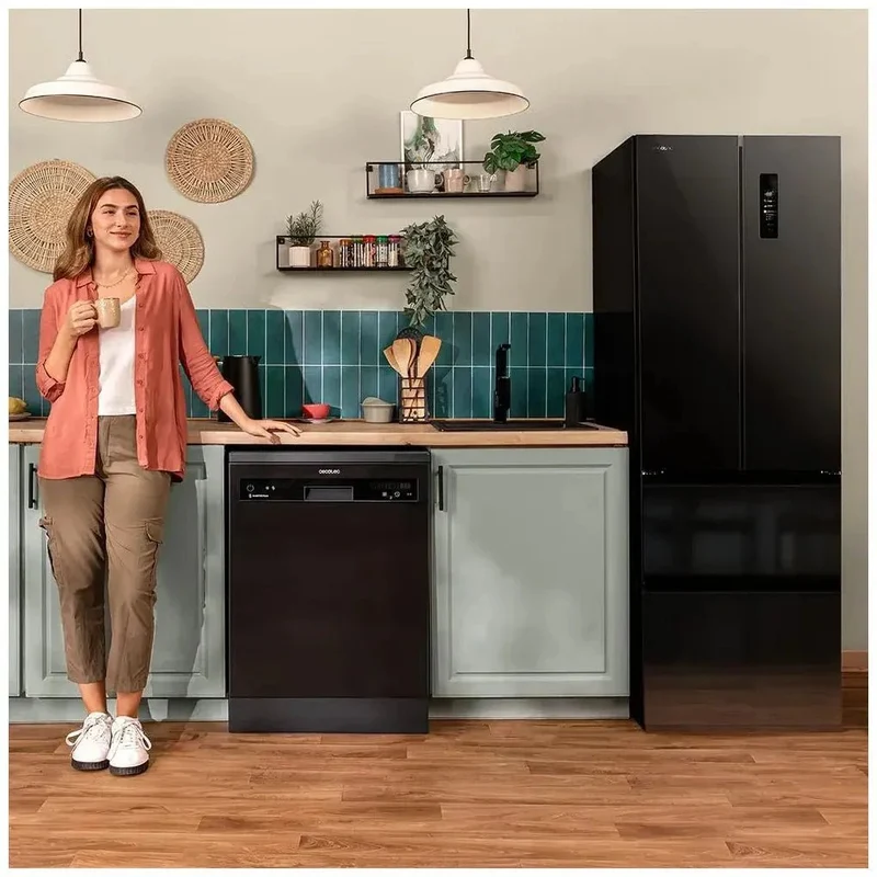 Frigorífico French Door 400L Negro: Elegancia y Tecnología Avanzada de Cecotec