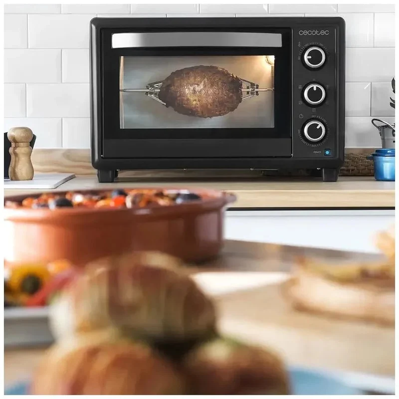 Horno de Convección de 30L con Sistema de Rotación de Carne y 5 Funciones de Cocción Eficientes de Cecotec