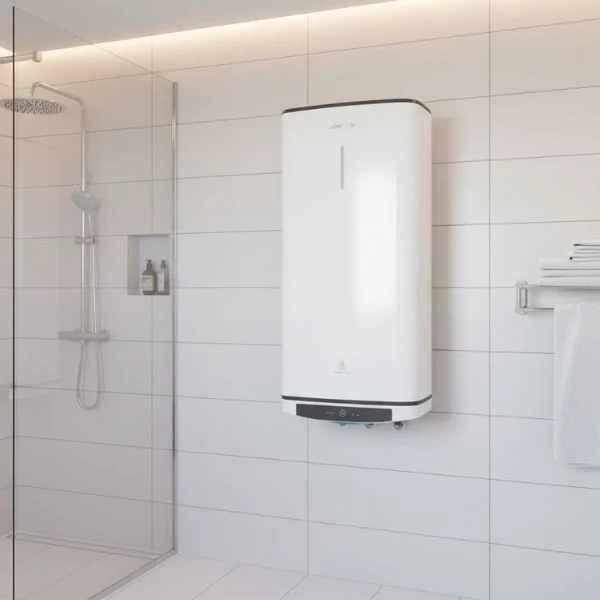 Termo Eléctrico Plano Multiposición con Doble Depósito y ECO EVO · Alta Eficiencia y Rápido Calentamiento