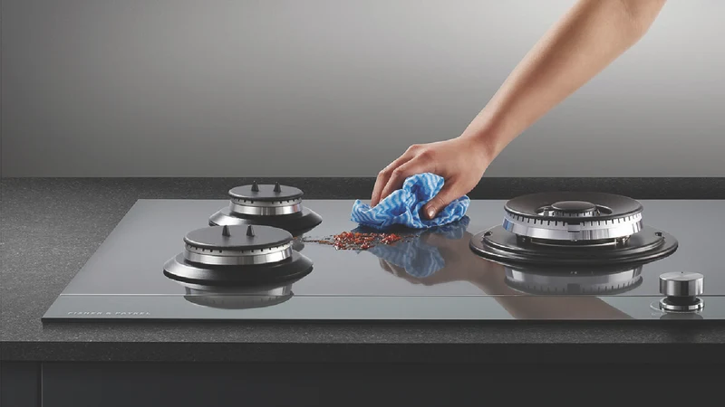 Fisher & Paykel 60cm Series 9 3 Burner Gas Cooktop, Natural Gas