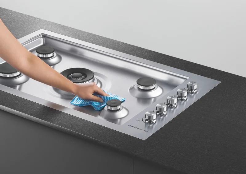 Fisher & Paykel 90cm Series 9 5 Burner Gas Cooktop, Flush Fit, Natural Gas