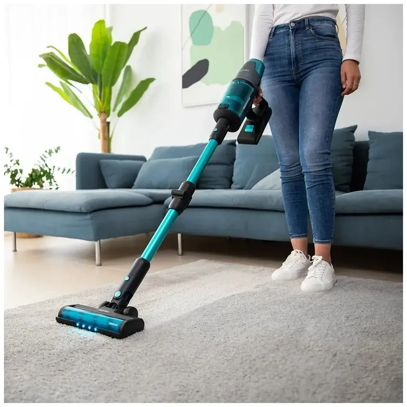 Aspirador Escoba Sin Cable 4 en 1: Potencia, Autonomía y Limpieza para Mascotas de Cecotec