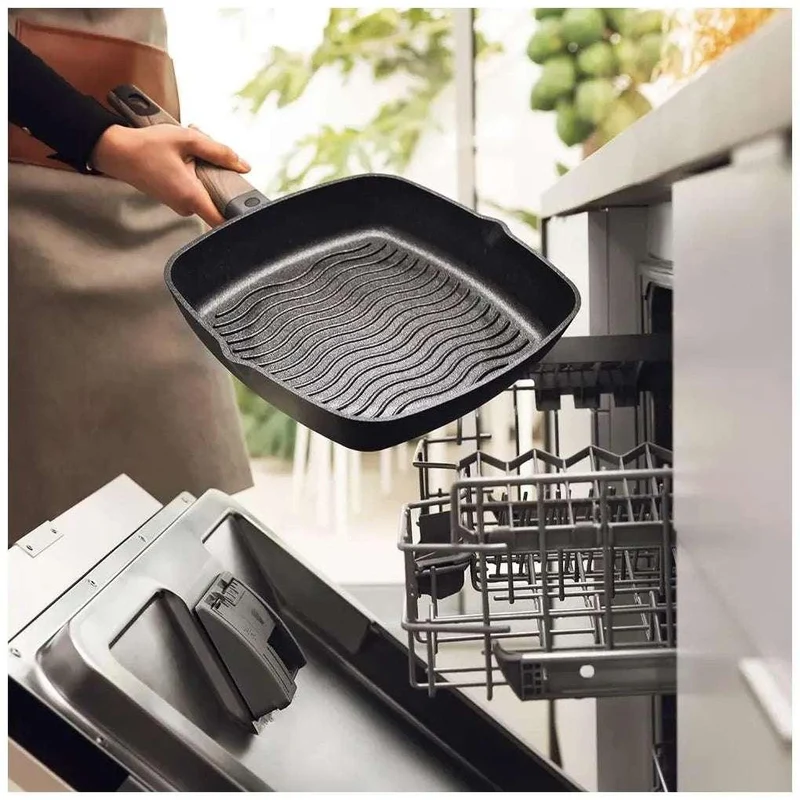 Grill de Aluminio Fundido 28 cm, Antiadhente, Apto Lavavajillas y Todas Cocinas de Cecotec