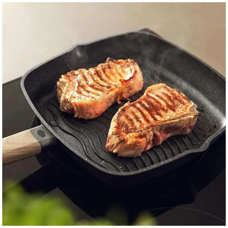 Grill de Aluminio Fundido 28 cm, Antiadhente, Apto Lavavajillas y Todas Cocinas de Cecotec