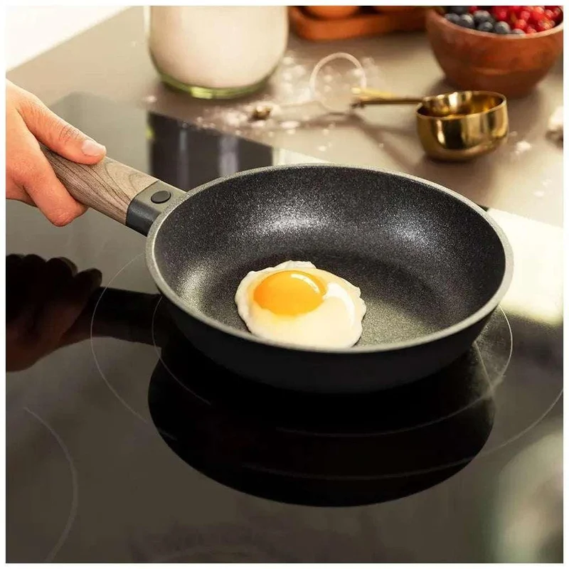 Set de Sartenes Antiadherentes Polka Excellence 20-24-28 cm para Todas las Cocinas de Cecotec