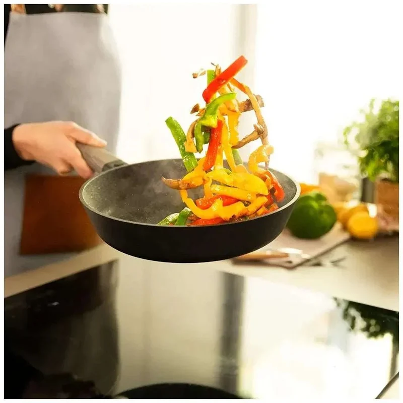 Set de Sartenes Antiadherentes Polka Excellence 20-24-28 cm para Todas las Cocinas de Cecotec