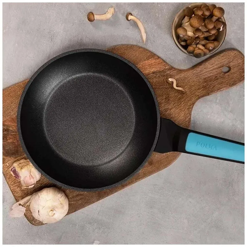 Sartén Antiadherente 18cm Polka Platinum: Calidad y Durabilidad en tu Cocina de Cecotec