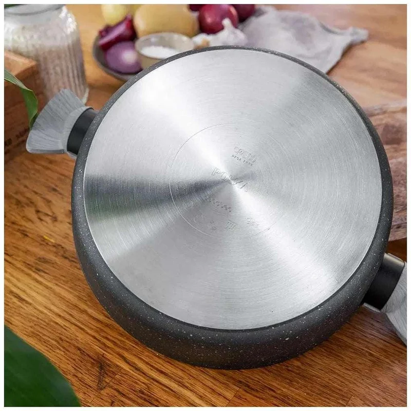 Olla Baja 28cm Polka Exclusive: Calidad, Estilo y Versatilidad en tu Cocina de Cecotec