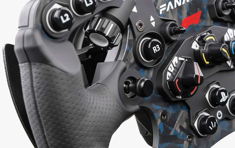 Fanatec ClubSport Racing Wheel F1 18 Nm – Bundle