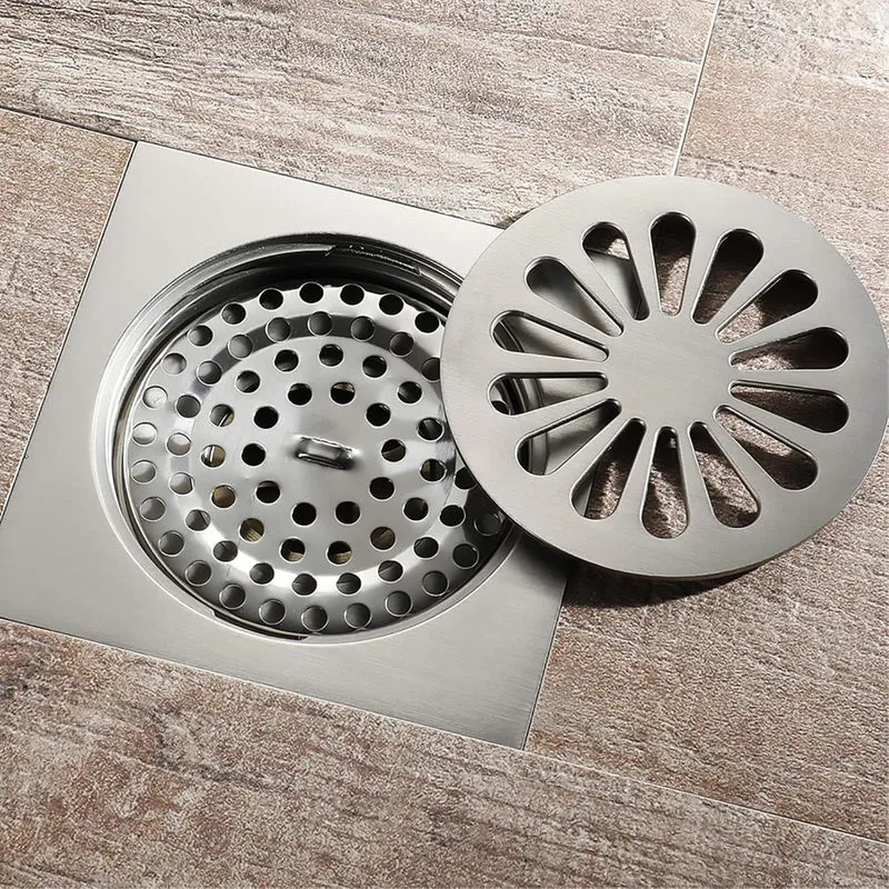Rejilla de piso 10 x 10 níquel cepillado con núcleo de latón para desagüe