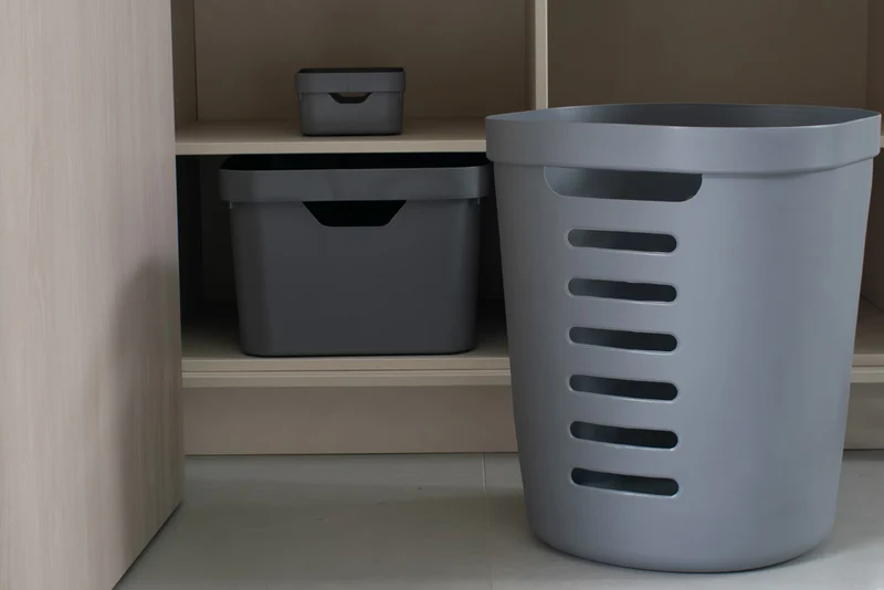 Cesta cube flex sin tapa color plomo 46 litros