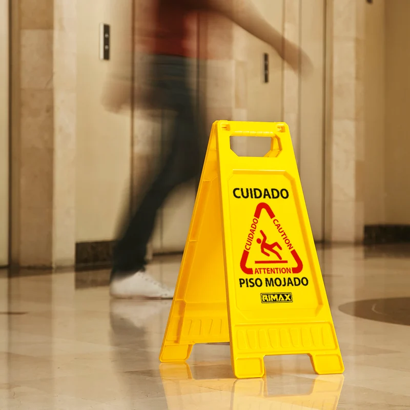 Señal piso húmedo Rimax