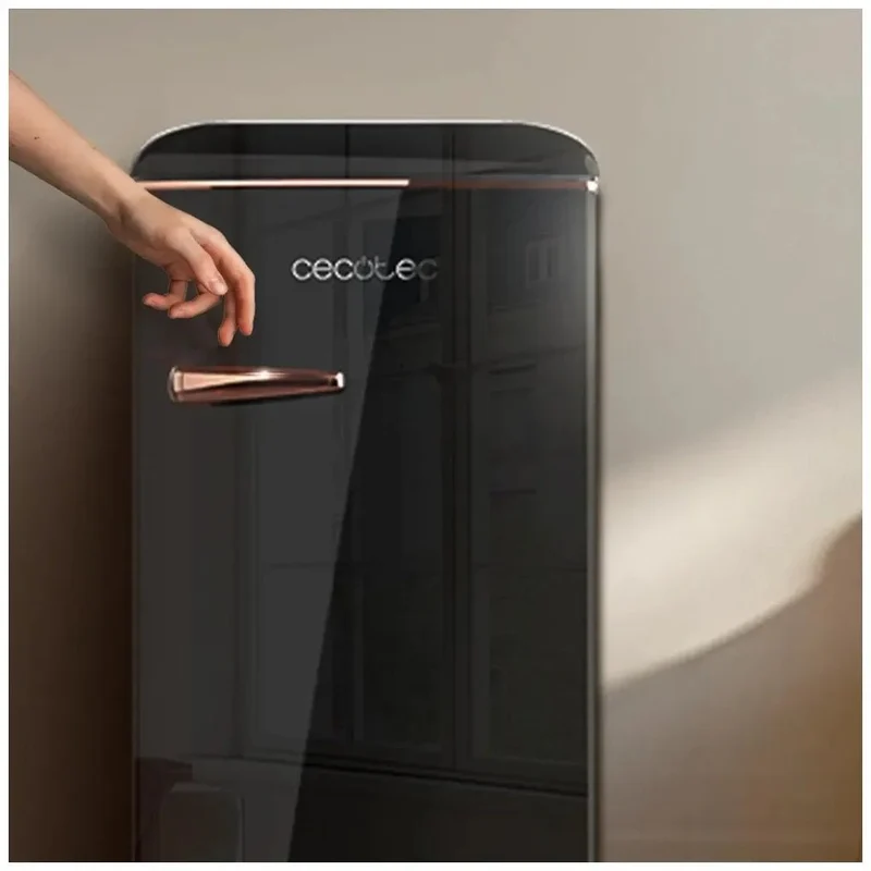 Mini Frigorífico Retro Negro 95L con Icebox y Eficiencia Energética Clase E de Cecotec