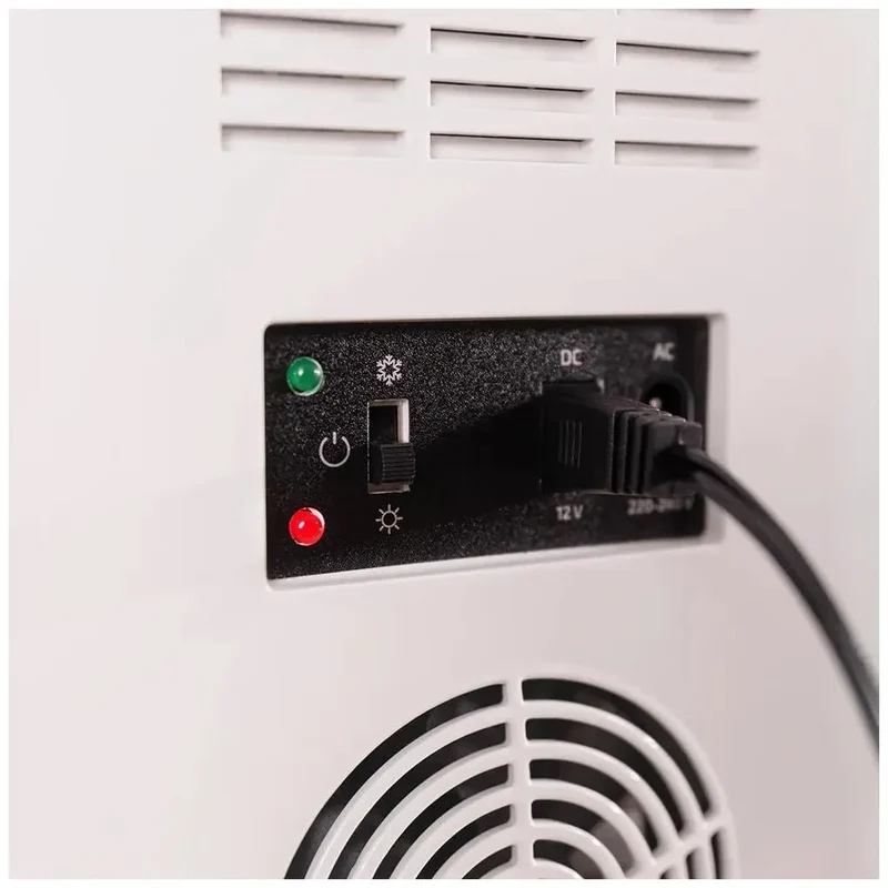 Frigorífico Portátil 10L: Enfría y Calienta, Ideal para Viajes y Aventuras de Cecotec