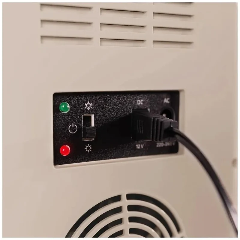 Frigorífico Compacto de 6L con Función de Enfriamiento y Calentamiento Ideal para Viajes de Cecotec
