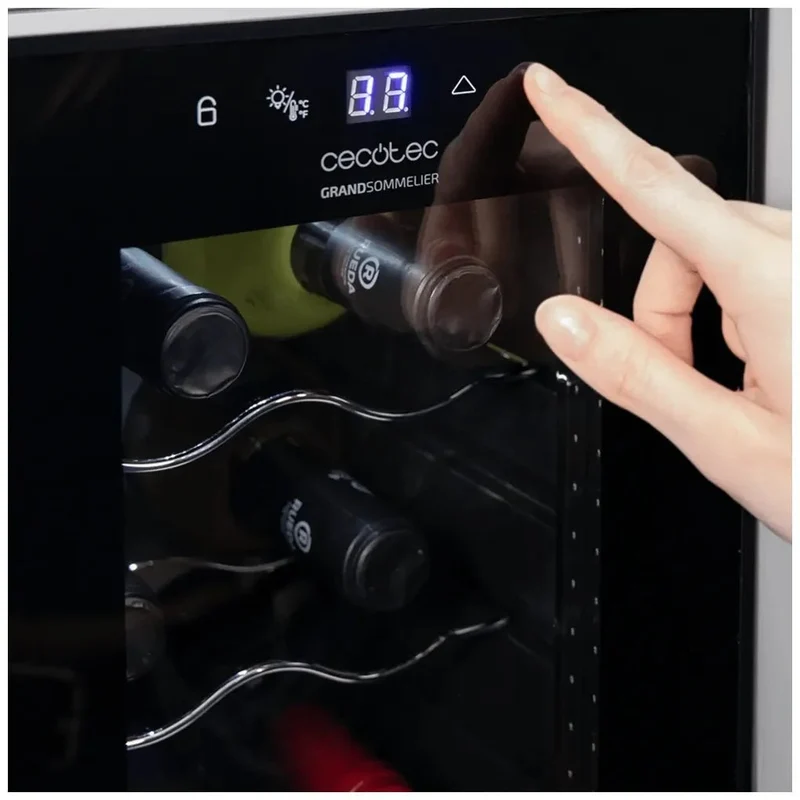Vinoteca Bolero GrandSommelier 1250: Elegancia y Precisión para 12 Botellas de Cecotec