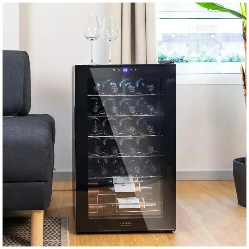 Vinoteca Bolero GrandSommelier 2450 Black: Elegancia y Rendimiento para 24 Botellas de Cecotec