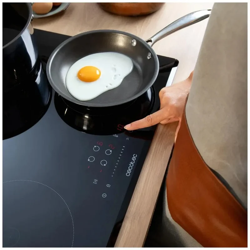 Placa de Inducción 4 Fuegos con Booster y Control Táctil para Cocina Moderna de Cecotec