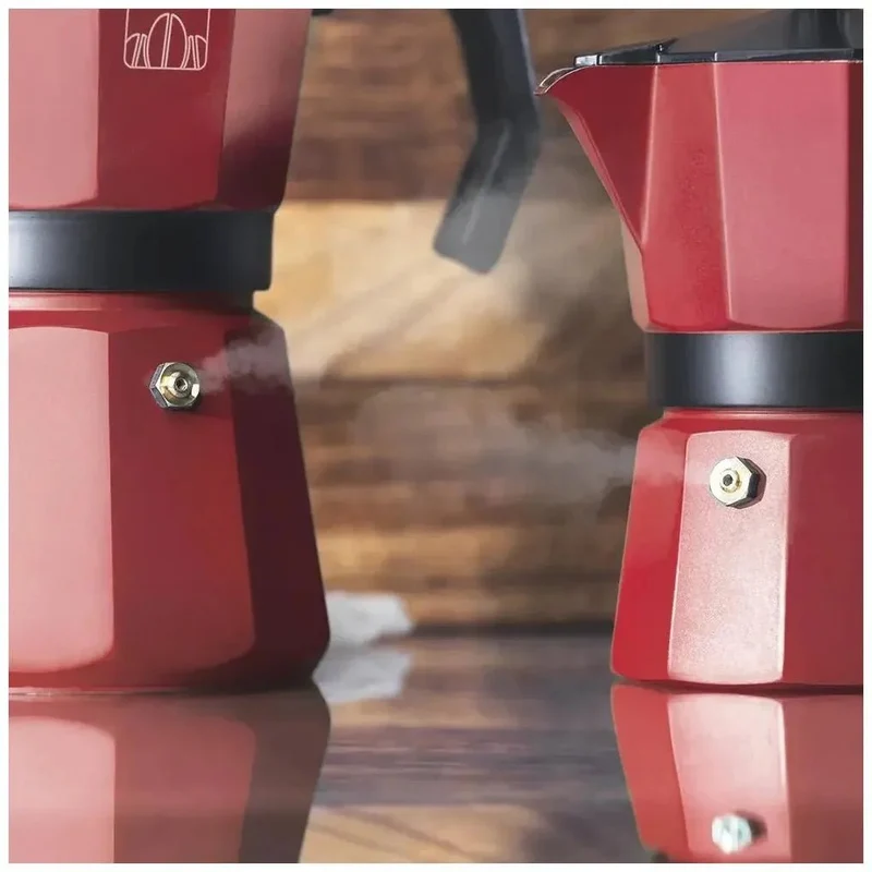 Cafetera Italiana Granate para 12 Tazas: Elegancia y Versatilidad en tu Cocina de Cecotec