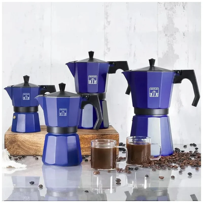 Cafetera Italiana Azul 3 Tazas: Elegancia y Sabor en Cada Espresso de Cecotec