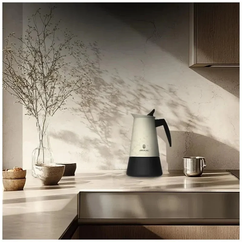 Cafetera Italiana Piccolina 600 Beige: Elegancia y Versatilidad para 6 Tazas de Cecotec