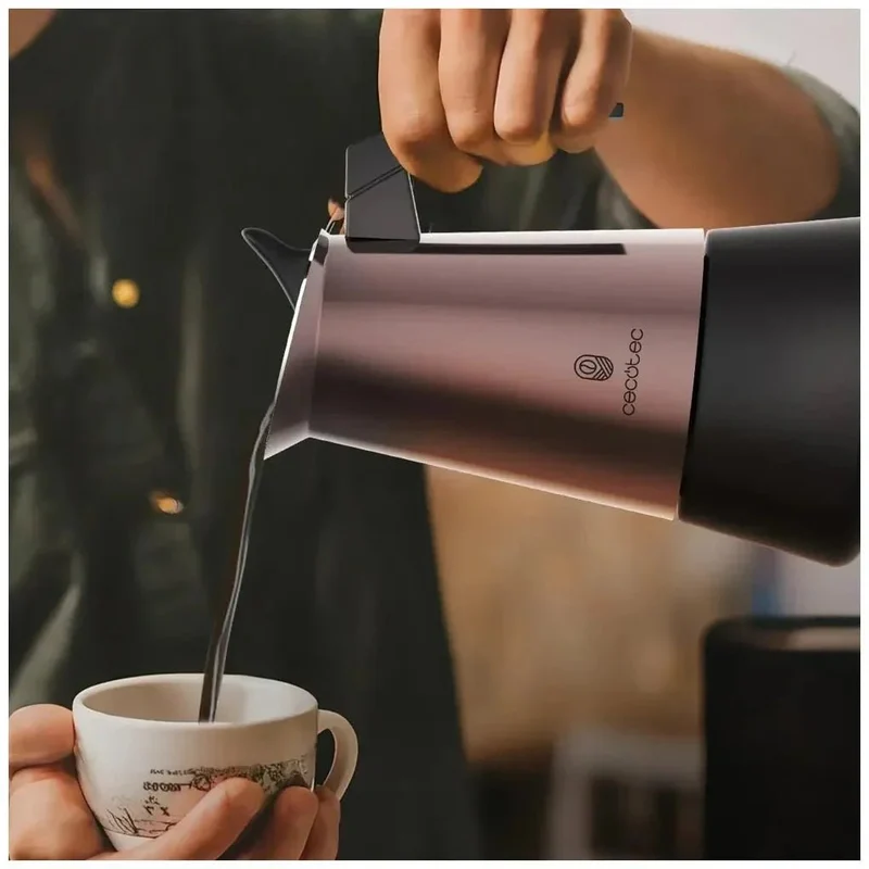 Cafetera Italiana de Acero Inoxidable para 6 Tazas con Diseño Elegante y Versátil de Cecotec
