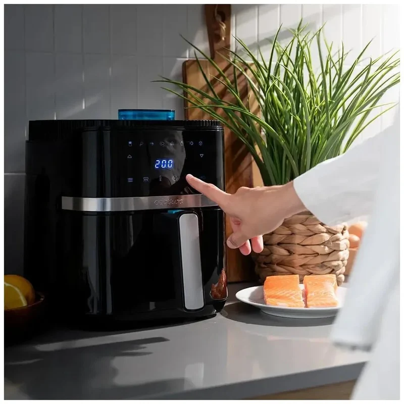 Freidora de Aire 5L con Spray de Agua y Tecnología Healthy Crispy, 1500W de Cecotec