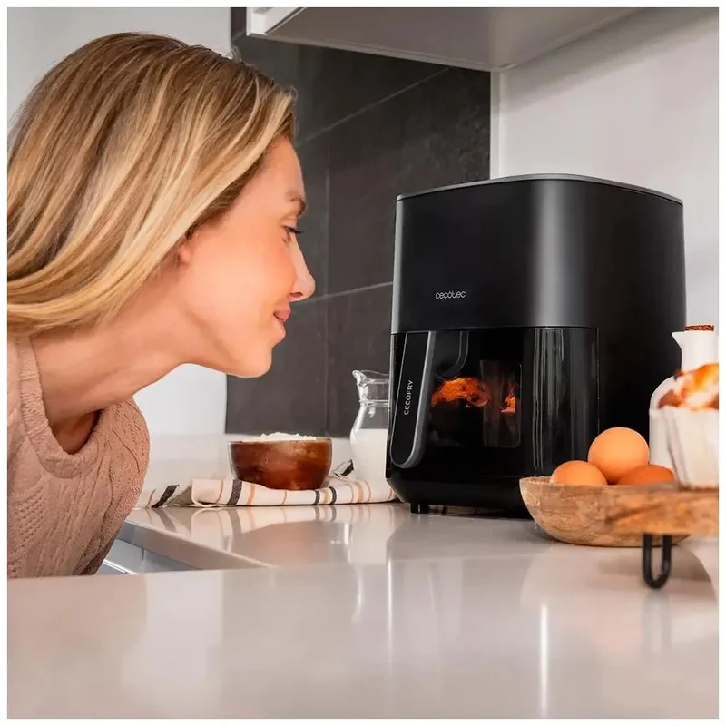 Freidora de Aire 5.5L con Ventana y Tecnología PerfectCook para Cocción Saludable de Cecotec
