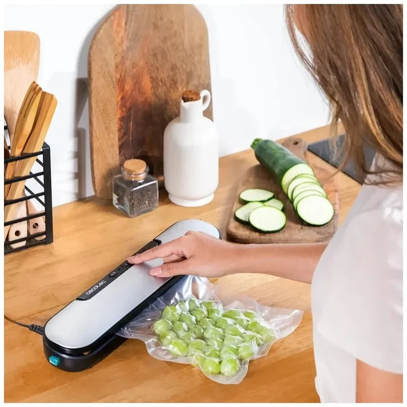 Envasadora al Vacío SealVac Easy Magnetik: Frescura y Eficiencia en 10 Segundos de Cecotec