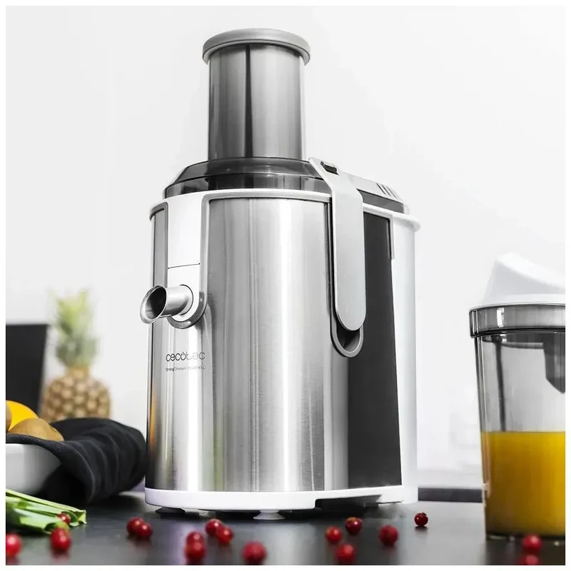 Licuadora ExtremeTitanium 19000 XXL: Potencia y Eficiencia para Jugos Saludables de Cecotec
