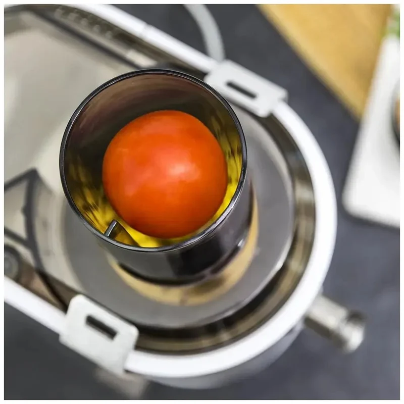 Licuadora ExtremeTitanium 19000 XXL: Potencia y Eficiencia para Jugos Saludables de Cecotec