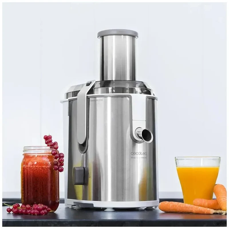 Licuadora ExtremeTitanium 19000 XXL: Potencia y Eficiencia para Jugos Saludables de Cecotec