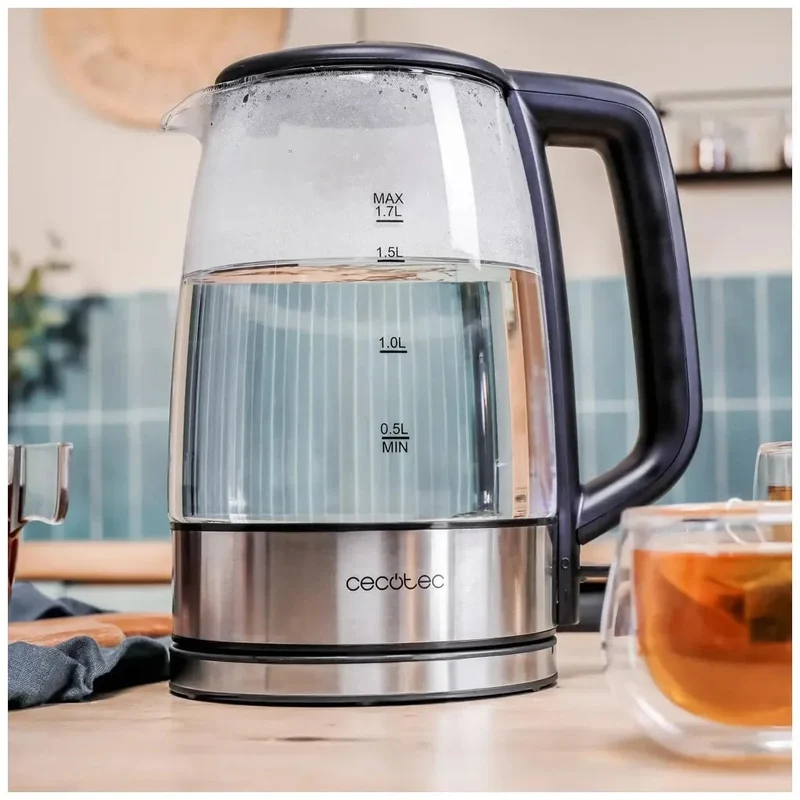 Hervidor de Agua Rápido y Seguro de 1,7L con Vidrio de Borosilicato y Luz LED de Cecotec