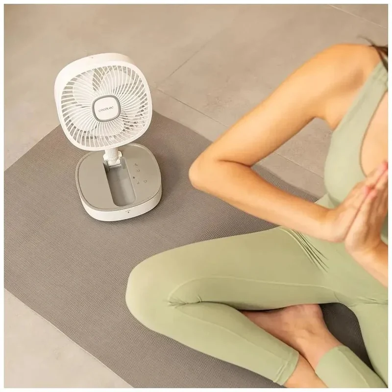 Ventilador Portátil Plegable con Batería 8000mAh, Oscilación y Luz LED de Cecotec