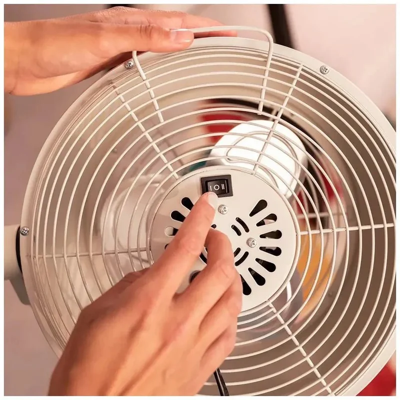 Ventilador Retro Beige 25W EnergySilence 250: Elegancia y Potencia en tu Hogar de Cecotec