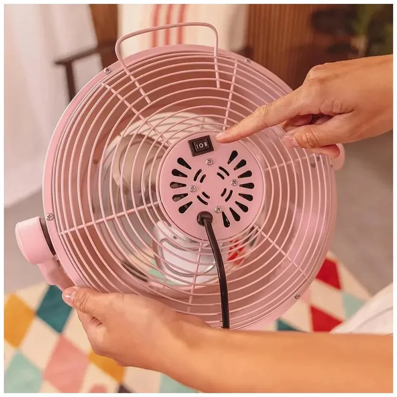 Ventilador de Pie Retro Rosa 25W con Inclinación Ajustable y Seguridad Mejorada de Cecotec