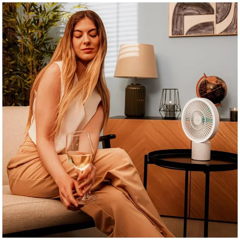 Ventilador Portátil 8000mAh con Luz LED y Oscilación 360º para Hogar y Oficina de Cecotec