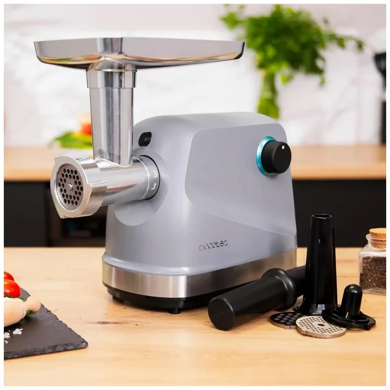 Picadora de Carne Eléctrica 1360W: Potencia y Versatilidad en Acero Inoxidable de Cecotec