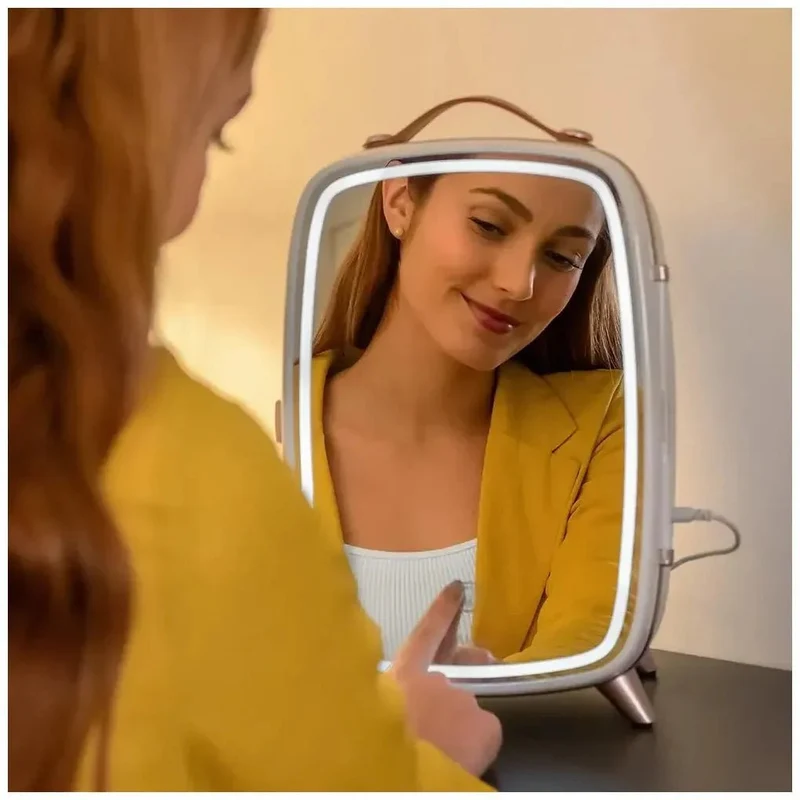 Nevera de Cosméticos 6L con Espejo y Luz LED para Belleza Fresca y Organizada de Cecotec