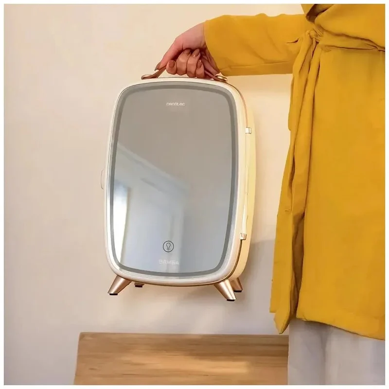 Nevera de Cosméticos 6L con Espejo y Luz LED para Belleza Fresca y Organizada de Cecotec