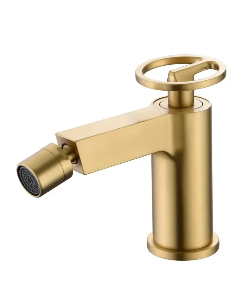 Grifo monomando sobre repisa para bidé fabricado en latón con acabado oro cepillado Olimpo de Imex