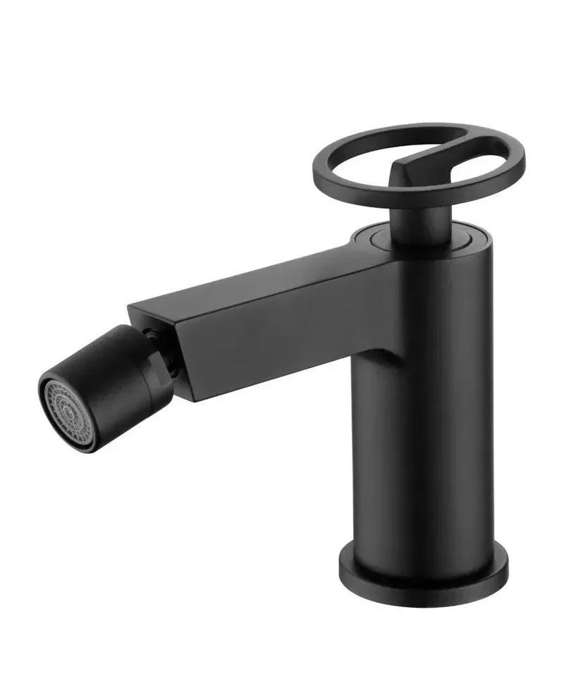 Grifo monomando sobre repisa para bidé fabricado en latón con acabado negro mate Olimpo de Imex