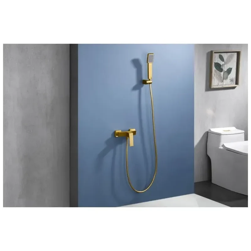 Grifería monomando para ducha con mango y flexo hecha de latón con acabado oro cepillado Art de Imex