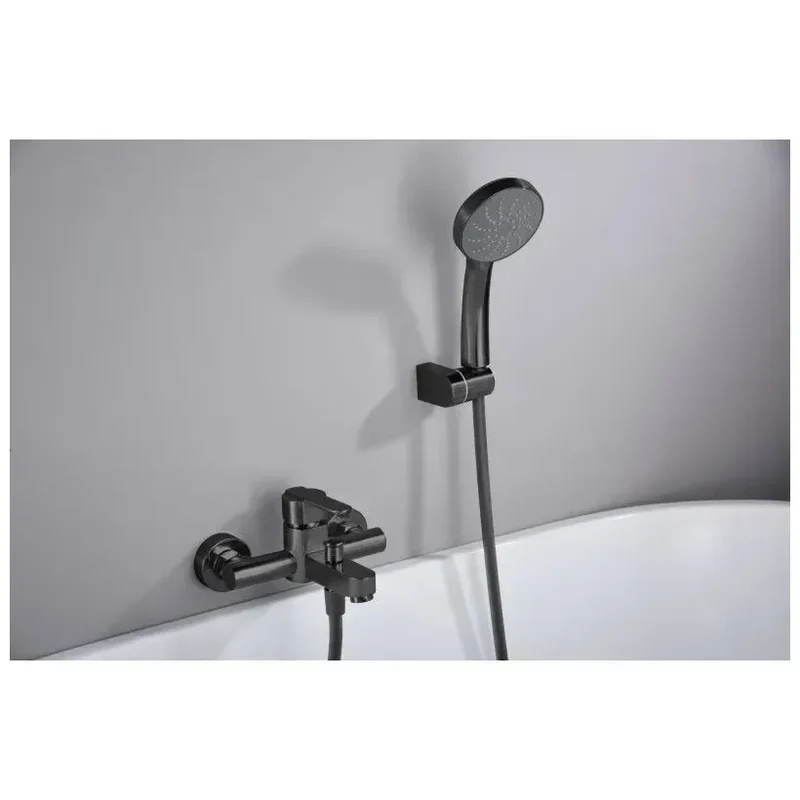 Grifería monomando para bañera y ducha hecha de latón con acabado negro mate Roma de Imex