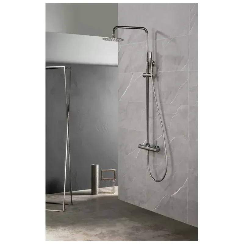 Columna de ducha de altura regulable fabricada en latón con acabado black gun metal Monza de Imex