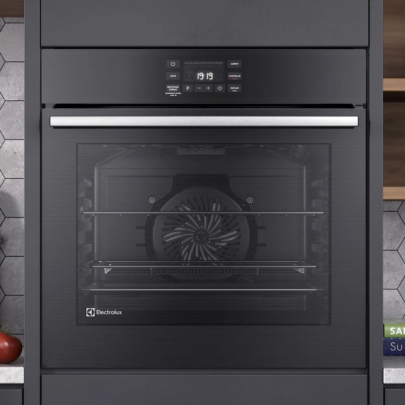 Horno Empotrable 90L OE8EA Experience Air Fry Electrolux